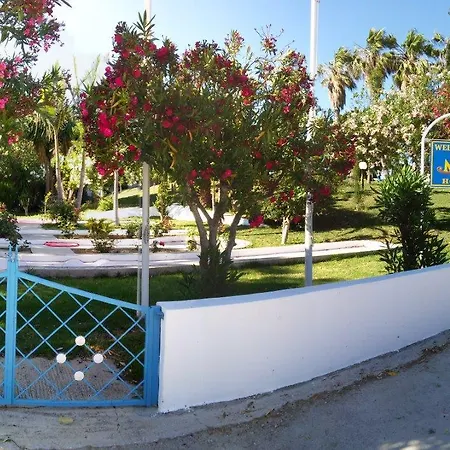 Hotell Nina 3*