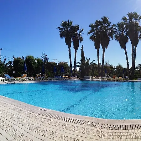 Hotel Nina